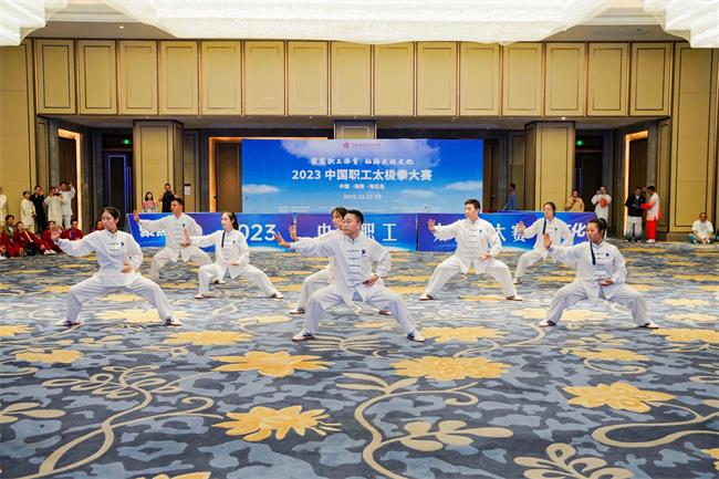 1701077118272110.jpg 1701077115302399.jpg